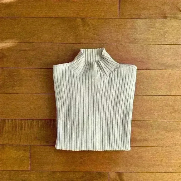 Dynamite | Cable-knit lightweight cream/tan turtleneck size large (fits smaller) - Picture 2 of 4